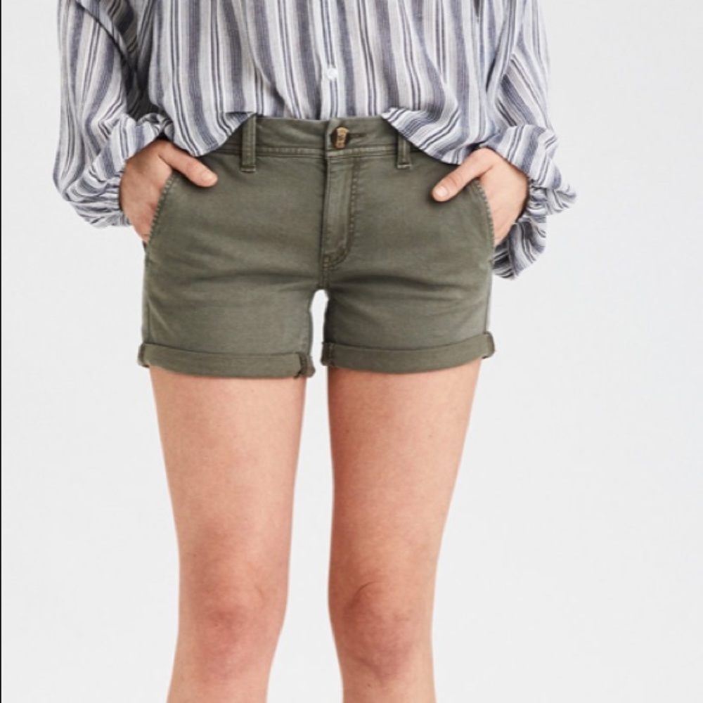 American Eagle Outfitters Midi Khaki Shorts - Olive Green - Women’s 0